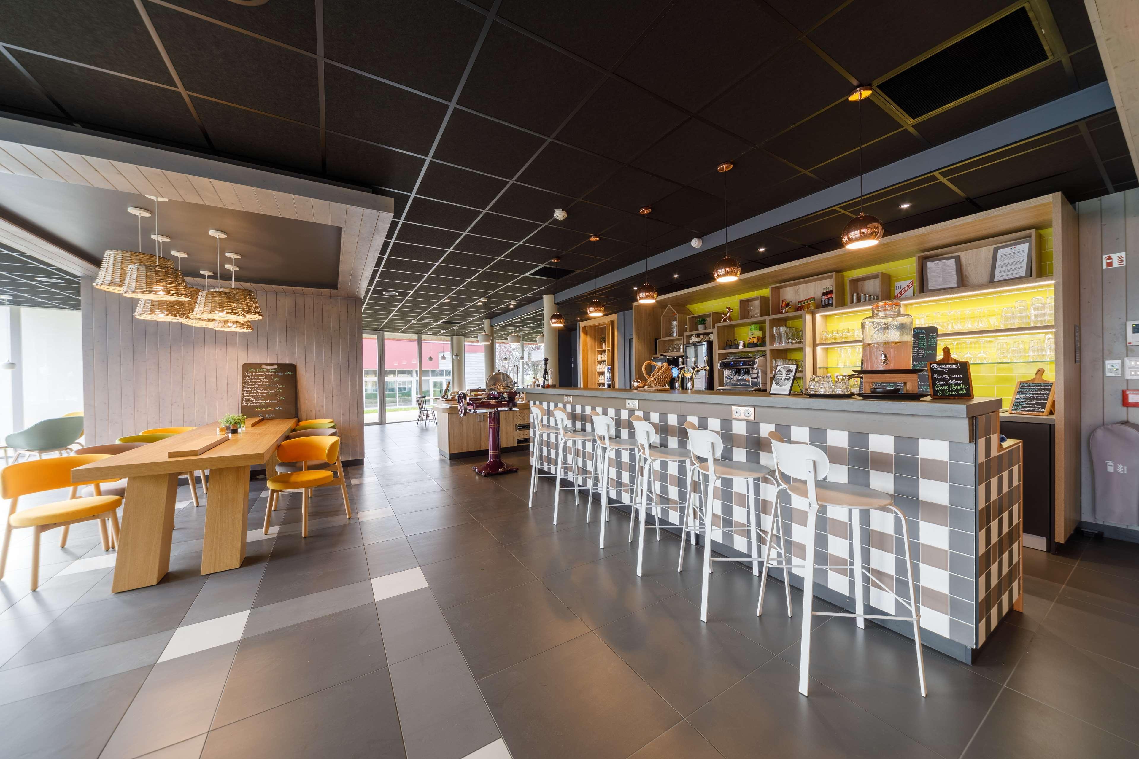 Hotel Campanile Findrol Annemasse Savoie Leman Fillinges Exterior foto
